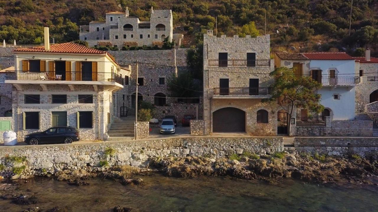 Mani Home Néon Oítilon Esterno foto